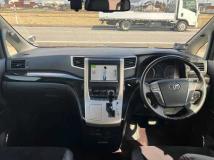 2013 Toyota Vellfire