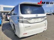 2013 Toyota Vellfire