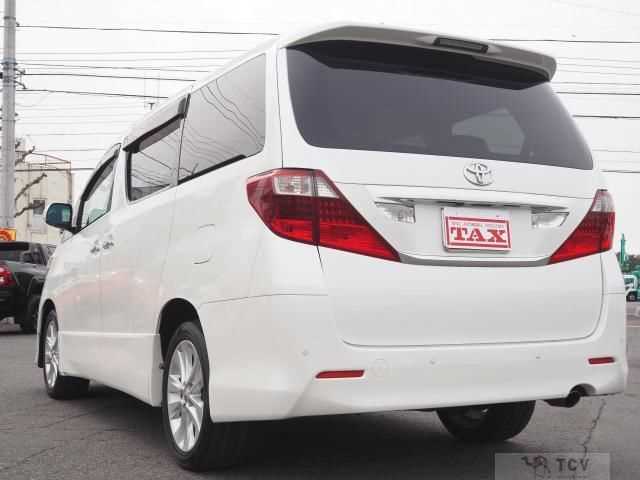 2011 Toyota Alphard