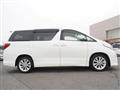 2011 Toyota Alphard