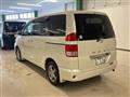 2007 Toyota Noah