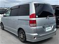 2003 Toyota Noah