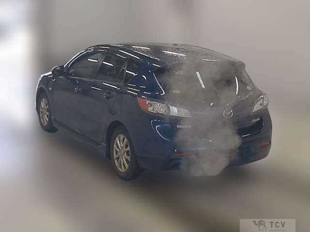 2011 Mazda Axela Sport