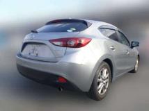 2015 Mazda Axela Sport