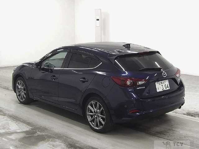 2017 Mazda Axela Sport
