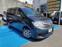 2011 Nissan Serena
