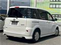 2005 Toyota Sienta