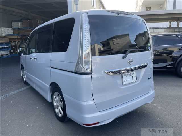 2012 Nissan Serena