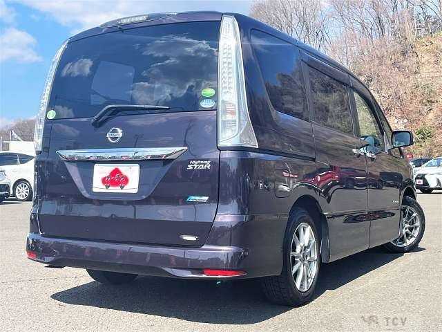 2013 Nissan Serena