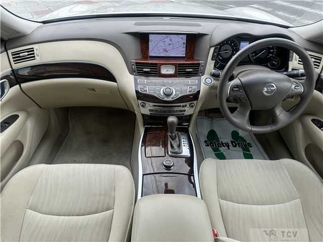 2011 Nissan FUGA HYBRID