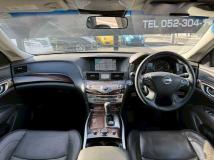 2011 Nissan FUGA HYBRID