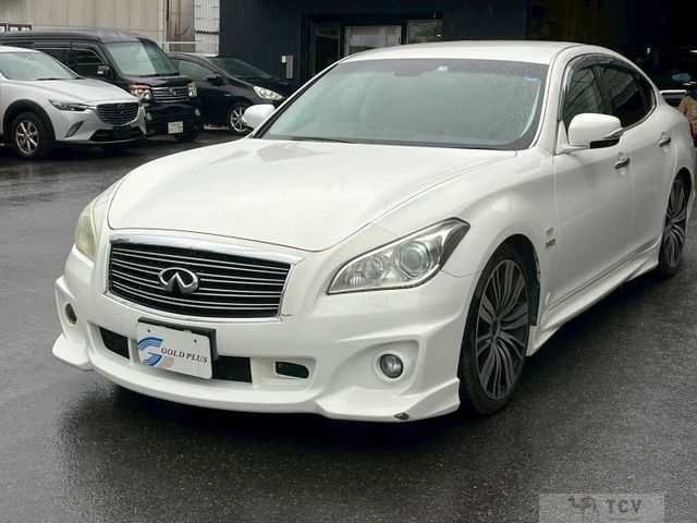 2011 Nissan FUGA HYBRID