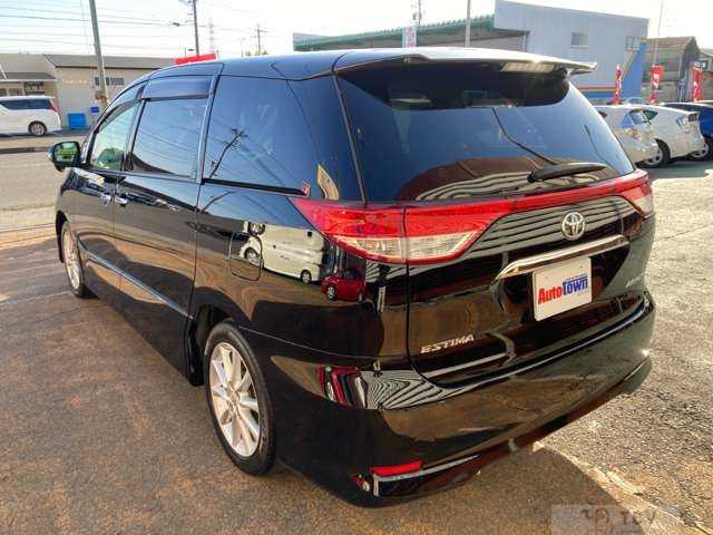2011 Toyota Estima