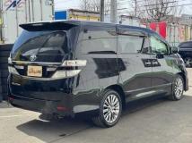 2013 Toyota Vellfire