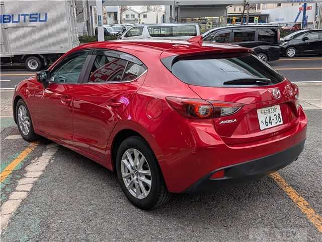 2016 Mazda Axela Sport