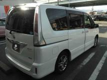 2011 Nissan Serena