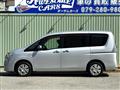 2011 Nissan Serena