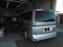 2009 Nissan Serena