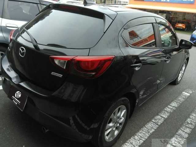 2016 Mazda Demio