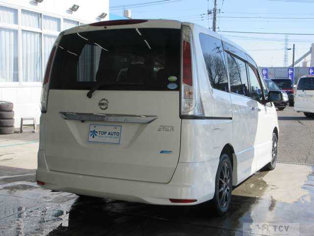2011 Nissan Serena