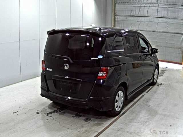 2012 Honda Freed Spike