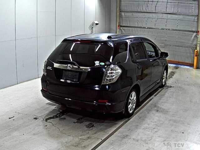 2013 Honda Fit shuttle