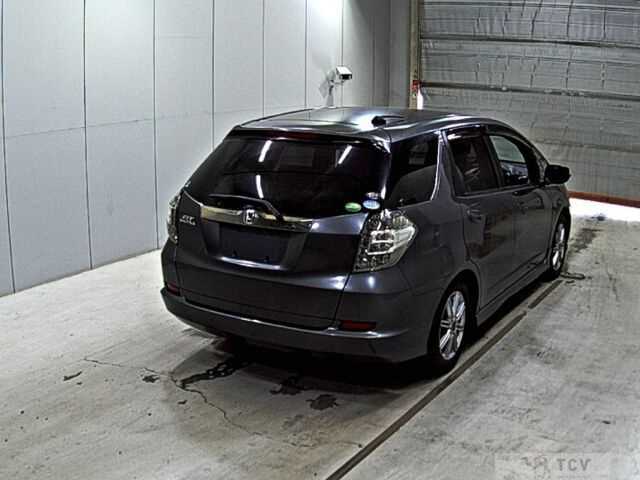2013 Honda Fit shuttle