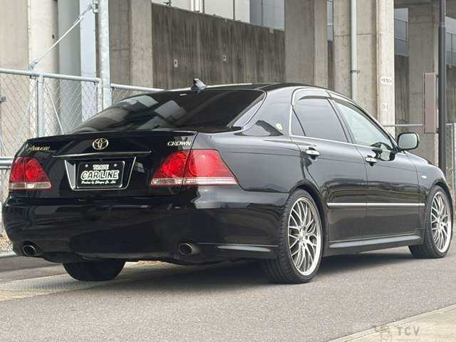 2005 Toyota Crown Athlete Series