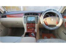 2006 Toyota Crown