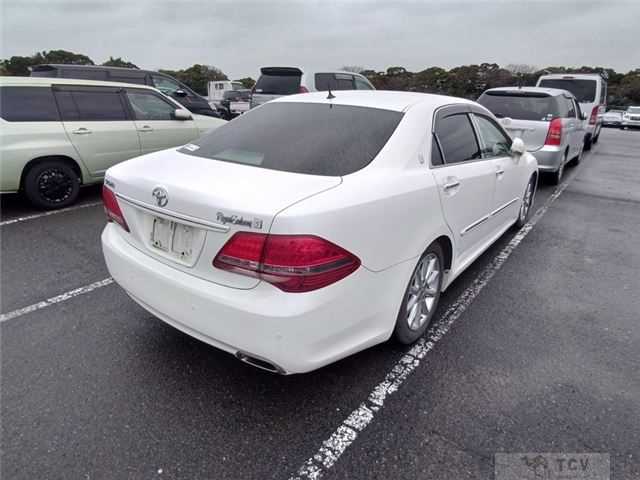2009 Toyota Crown