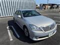 2011 Toyota Crown Royal Series