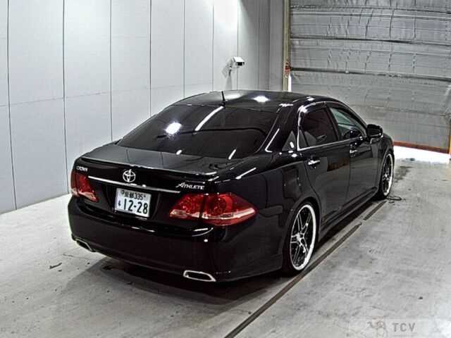 2009 Toyota Crown