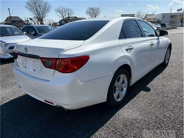 2010 Toyota Mark X