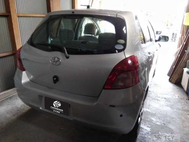 2005 Toyota Vitz