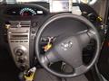 2005 Toyota Vitz