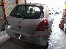 2005 Toyota Vitz