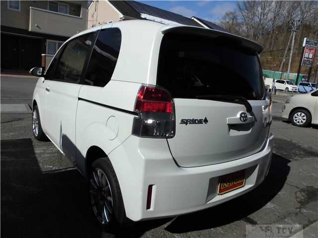 2013 Toyota SPADE
