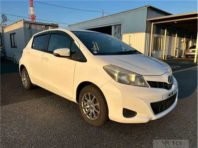 2011 Toyota Vitz