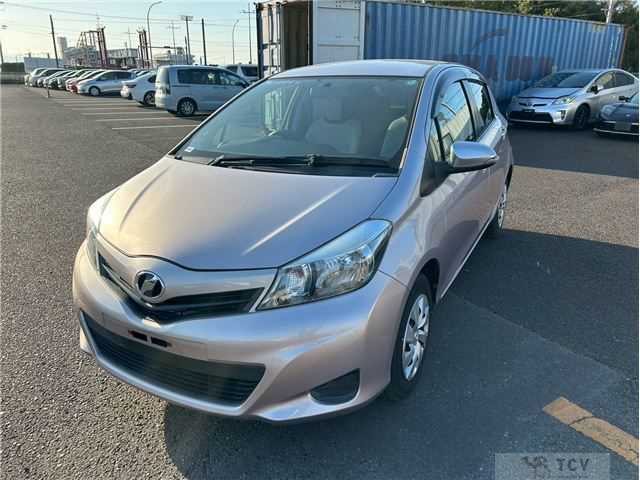 2011 Toyota Vitz