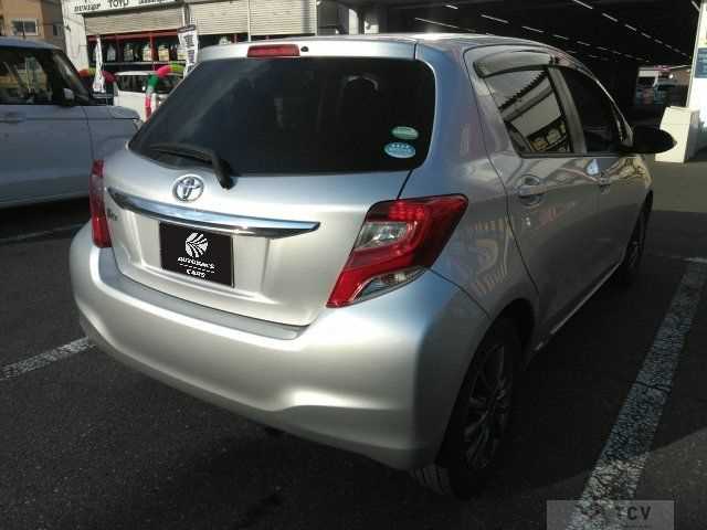 2016 Toyota Vitz