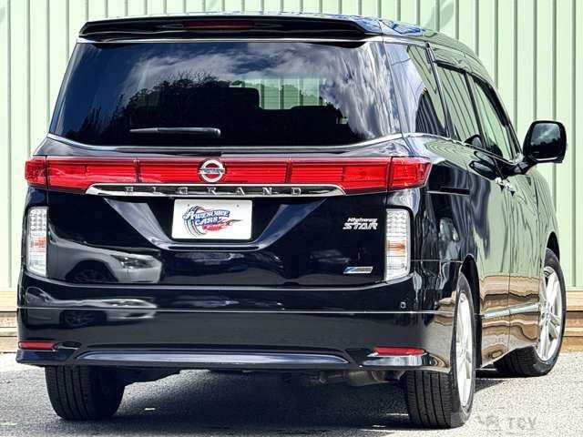 2011 Nissan Elgrand