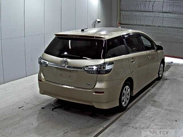 2013 Toyota Wish