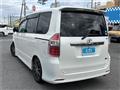 2009 Toyota Noah