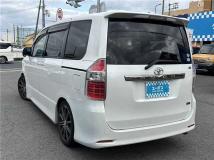 2009 Toyota Noah
