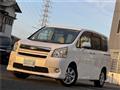 2009 Toyota Noah
