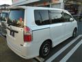2010 Toyota Noah