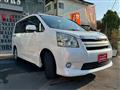 2008 Toyota Noah