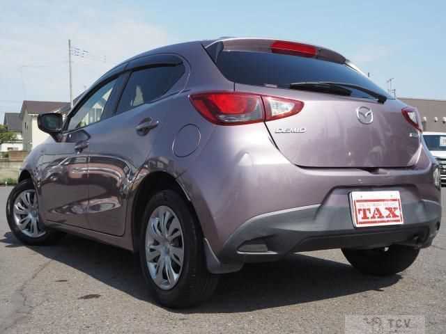 2015 Mazda Demio