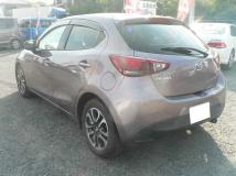 2016 Mazda Demio