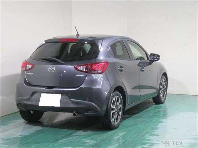 2015 Mazda Demio